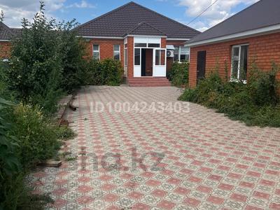 Отдельный дом · 5 комнат · 120 м² · 6 сот., мкр Жулдыз, Азербайжана Мамбетова 75 за 45 млн 〒 в Уральске