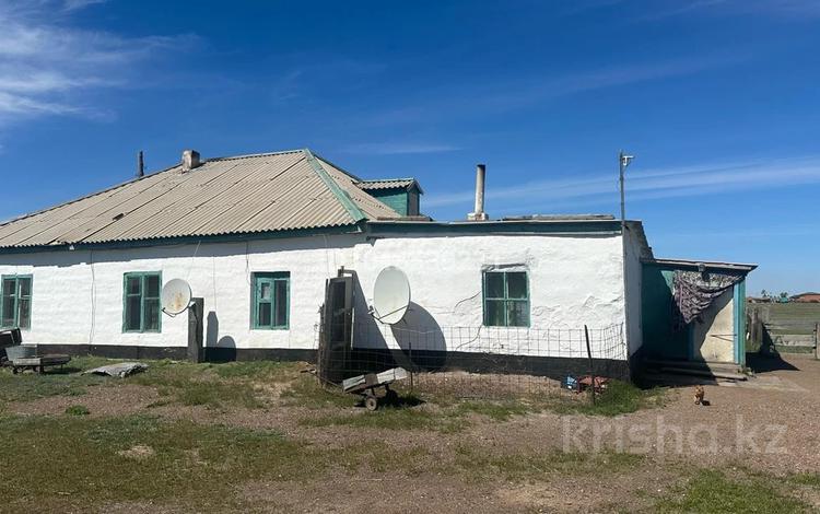 Отдельный дом · 6 комнат · 100 м² · 200 сот., 1 микрорайон 1 — Дом в посселке Зеленная роща (Жайылма) за 4 млн ₸ в Экибастузе — фото 6