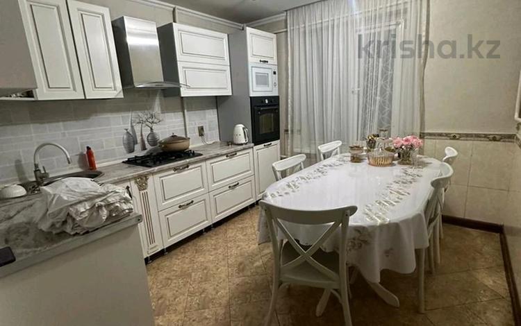 3-комнатная квартира · 70 м² · 1/5 этаж, Нурсая 2а за 38 млн 〒 в Алматы, Турксибский р-н — фото 2