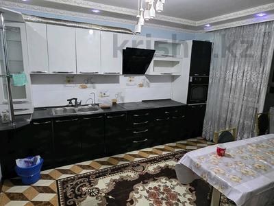 3-комнатная квартира · 90 м² · 2/9 этаж, мкр Аккент 90/3 за 300 000 ₸ в Алматы, Алатауский р-н