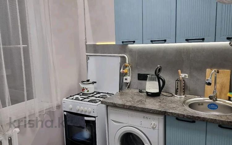 1-бөлмелі пәтер · 32 м² · 4/5 қабат, 3микр 36, бағасы: 180 000 ₸ в Конаеве — фото 2