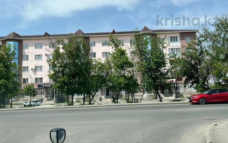 1-комнатная квартира, 40 м², 4/5 этаж, Кабанбай Батыр 182 за 17 млн 〒 в Талдыкоргане — фото 12