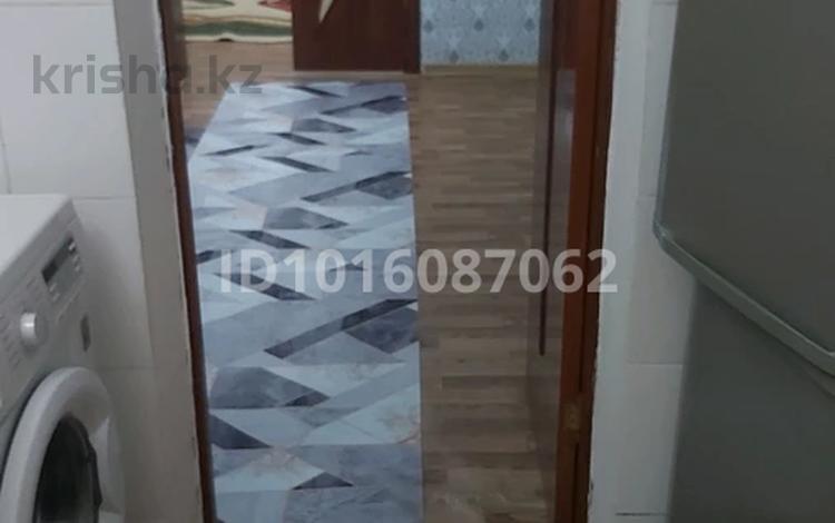1-комнатная квартира · 52 м² · 1/5 этаж, Мкр Астана за 130 000 ₸ в  — фото 2