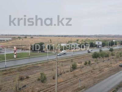 3-бөлмелі пәтер · 70 м² · 6/9 қабат, Болашақ ш/а., бағасы: 24 млн ₸ в Актобе, мкр Болашак