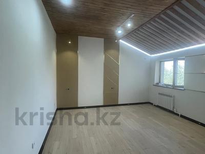 Офисы · 25 м² за 180 000 〒 в Актобе, мкр. Алтын орда