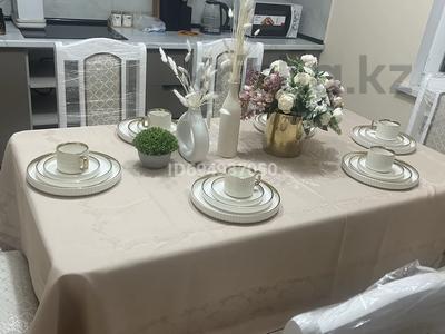 3-комнатная квартира · 100 м² · 2/9 этаж, мкр Аккент, Мкр. Аккент 70 — Райымбека Яссауи за 35 000 ₸ в Алматы, Алатауский р-н