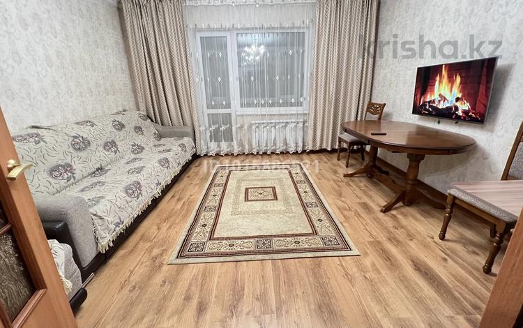 2-бөлмелі пәтер · 56 м² · 4/10 қабат, Гүлдер 2 ш/а., Таттимбета 4, бағасы: 250 000 ₸ в Караганде, Казыбек би р-н — фото 2