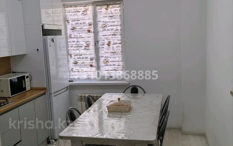 3-бөлмелі пәтер · 91 м² · 3/12 қабат, 33-ш/а. 7, бағасы: 22 млн ₸ в Актау, 33-й мкр — фото 2