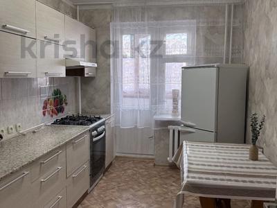 2-бөлмелі пәтер · 70 м² · 3/5 қабат, Валиханова 48 — Азия, бағасы: 150 000 〒 в Петропавловске