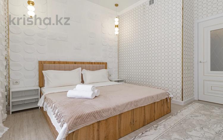 1-комнатная квартира · 60 м² · 7/9 этаж, Туран 45/1 — Бектурова за 20 000 ₸ в Астане, Нура р-н — фото 2