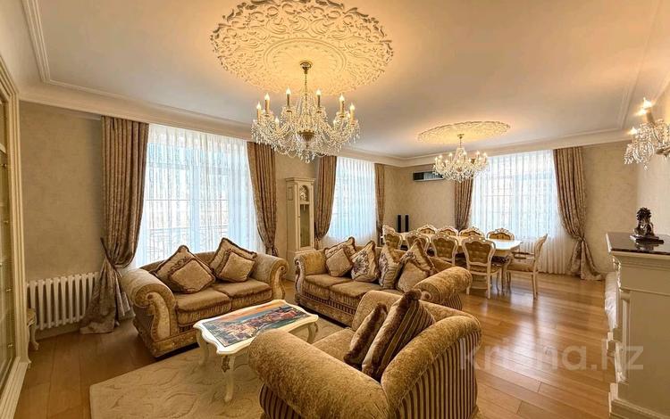 4-комнатная квартира · 202 м² · 3/7 этаж, Шарля де Голля 3 за 155 млн ₸ в Астане, Алматы р-н — фото 32