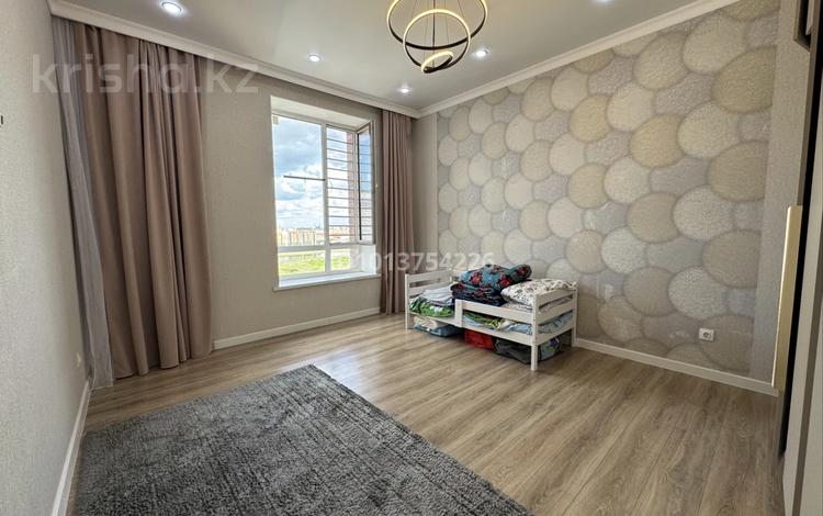 2-комнатная квартира · 62 м² · 12/12 этаж, Чингиз Айтматов 60/1 за 37.5 млн ₸ в Астане, Нура р-н — фото 2
