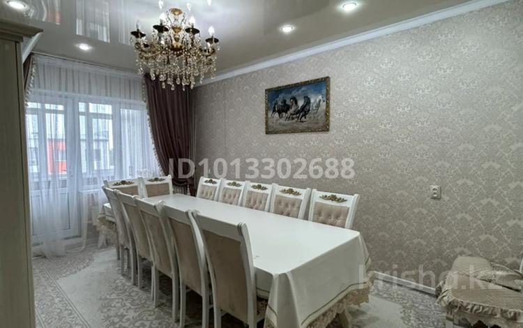 5-бөлмелі пәтер · 90.8 м² · 5/5 қабат, Гамалея 7, бағасы: 21 млн ₸ в Таразе — фото 2