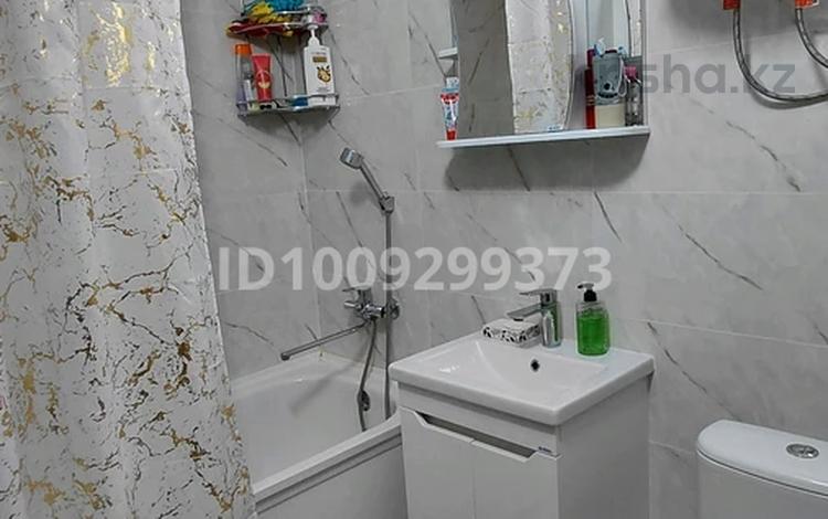 2-комнатная квартира · 45 м² · 5/5 этаж, мкр Пригородный 110 за 20 млн ₸ в Астане, Есильский р-н — фото 2