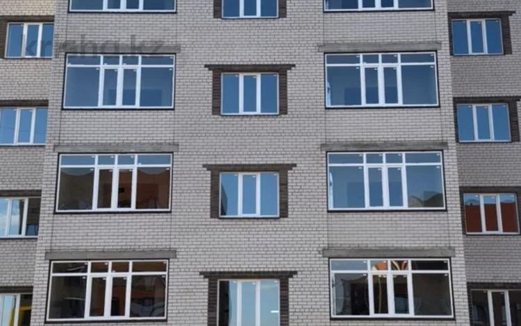 1-бөлмелі пәтер · 50 м² · 2/5 қабат, мкр. Алтын орда, бағасы: 15 млн ₸ в Актобе — фото 2