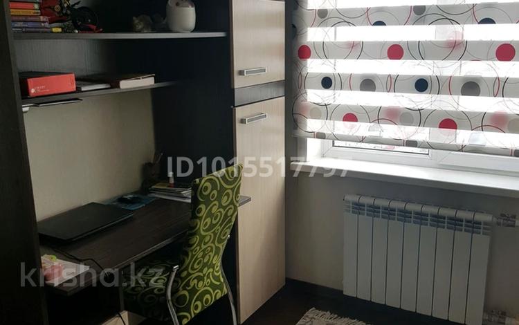 3-бөлмелі пәтер · 70 м² · 8/9 қабат, Нуркена Абдирова 43/2 — Нуркена Абдирова- Нурсултана Назарбаева, бағасы: 30 млн ₸ в Караганде, Казыбек би р-н — фото 2