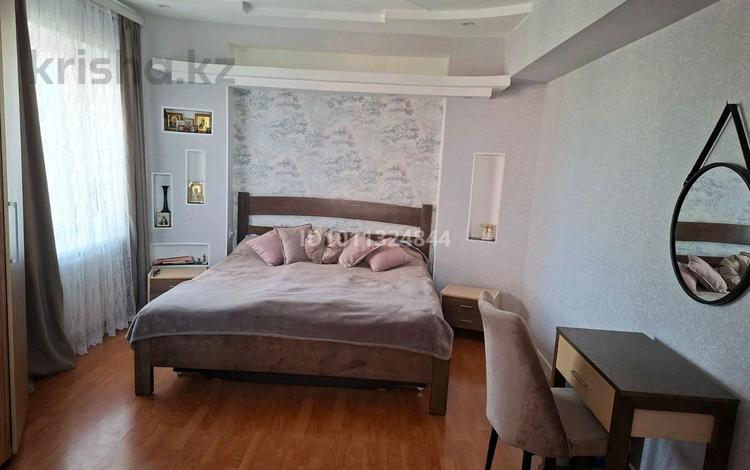 2-бөлмелі пәтер · 64.9 м² · 8/9 қабат, Айтике би 206 — Нурмакова, бағасы: 51 млн ₸ в Алматы, Алмалинский р-н — фото 2