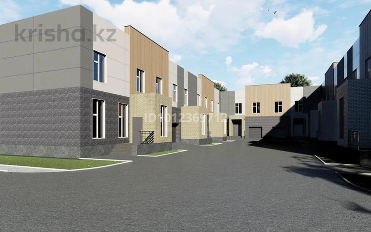 4-комнатная квартира · 160 м², ул. Жанторе Абишева 49А — Мкрн Таугуль за 45 млн ₸ в Караганде — фото 2