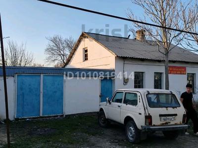 Жеке үй · 2 бөлме · 45 м² · 6 жүзд., Кокенова 4 — Железнодорожный вокзал(залиния), бағасы: 6 млн ₸ в Туркестане