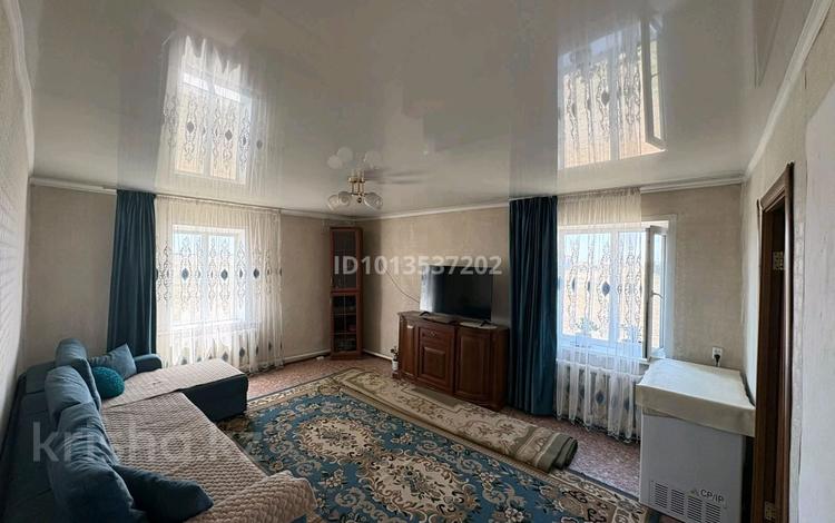 Отдельный дом · 3 комнаты · 62 м² · 15 сот., 5 Степная 34 — Поселок Степной за 14 млн ₸ в Семее — фото 2