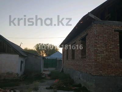 Жеке үй · 6 бөлме · 118 м² · 15 жүзд., Шакирова 80 — Школы Макатаев, садик,прокуратура,Цон и..т.д, бағасы: 11 млн ₸ в Шу