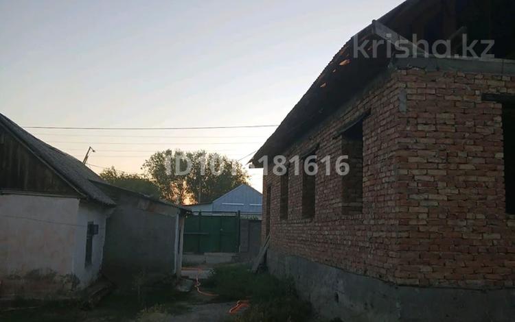 Жеке үй · 6 бөлме · 118 м² · 15 жүзд., Шакирова 80 — Школы Макатаев, садик,прокуратура,Цон и..т.д, бағасы: 11 млн ₸ в Шу — фото 2