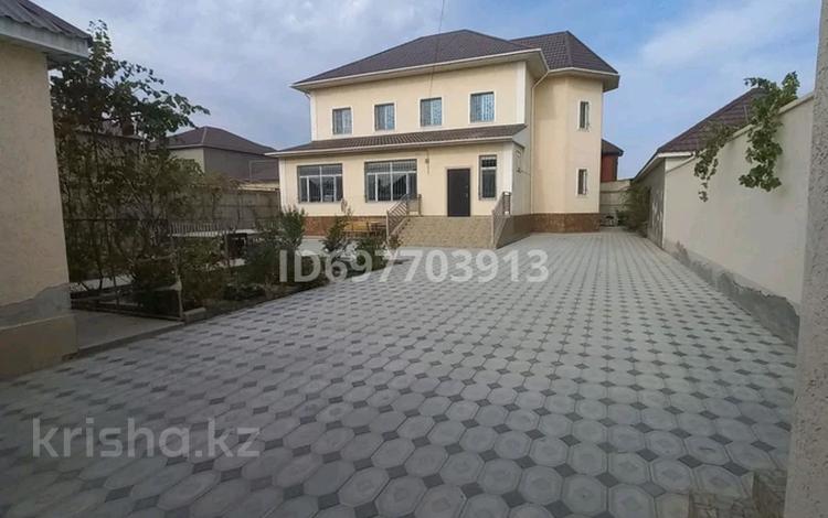 Отдельный дом · 6 комнат · 250 м² · 7 сот., Целинная 59 — В начале улицы есть магазин Алем за 80 млн ₸ в Актау, мкр Приморский — фото 2