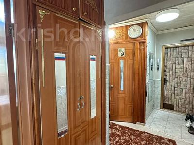 Пәтерлер в Алматы: 3-бөлмелі пәтер · 57 м² · 4/5 қабат, мкр Тастак-2, Брусиловского 52, бағасы: 34.5 млн 〒 3-бөлмелі пәтер · 57 м² · 4/5 қабат, мкр Тастак-2, Брусиловского 52, бағасы: 34.5 млн 〒 в Алматы, Алмалинский р-н