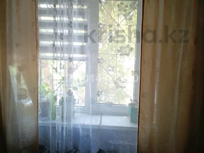 3 бөлме · 64 м² · 1/9 қабат, Строитель ш/а. 29, бағасы: 35 000 ₸ в Уральске, мкр Строитель