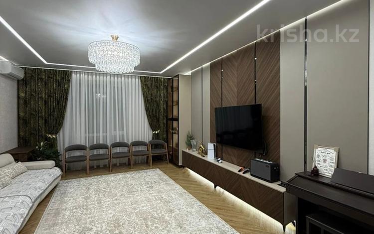 4-бөлмелі пәтер · 125 м² · 8/9 қабат, Нажмединова 28/1 — Жумекен Нажимеденов, бағасы: 100 млн 〒 в Астане, Алматы р-н — фото 2