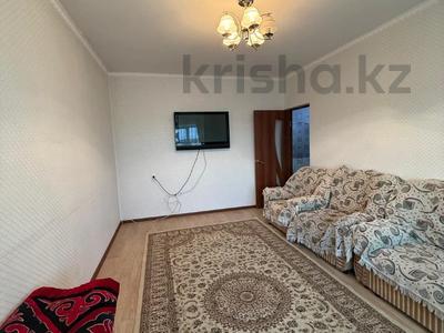 2-бөлмелі пәтер · 60 м² · 4/5 қабат, Жастар 36Б, бағасы: 140 000 ₸ в Талдыкоргане, мкр Жастар