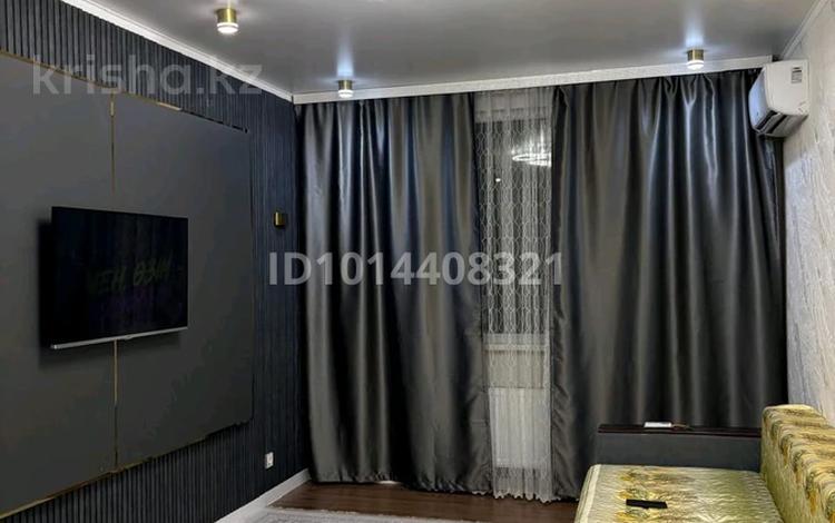 3-комнатная квартира · 72 м² · 7/12 этаж, мкр Дарабоз за 370 000 ₸ в Алматы, Алатауский р-н — фото 2