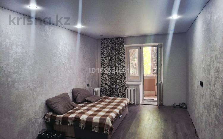 1-комнатная квартира · 43 м² · 1/5 этаж, мкр. Зачаганск пгт 91 — Ресторан Альбина за 15 млн ₸ в Уральске — фото 2