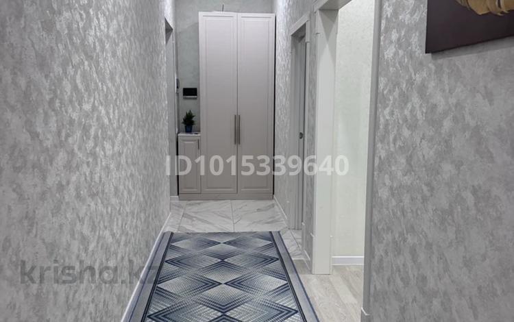 2-комнатная квартира · 56 м² · 2/9 этаж, мкр Нурсая, Абулхайр-хана 63 за 40 млн ₸ в Атырау — фото 2