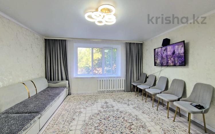 3-комнатная квартира · 65 м² · 1/5 этаж, мкр Юго-Восток, Гульдер-1 за 26.5 млн ₸ в Караганде, Казыбек би р-н — фото 2