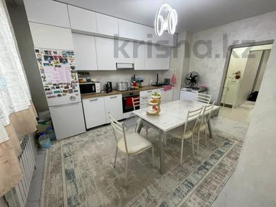 2-комнатная квартира · 70 м² · 8/10 этаж, мкр Кайрат, Кульджинский тракт 153/51 за 44.5 млн ₸ в Алматы, Турксибский р-н