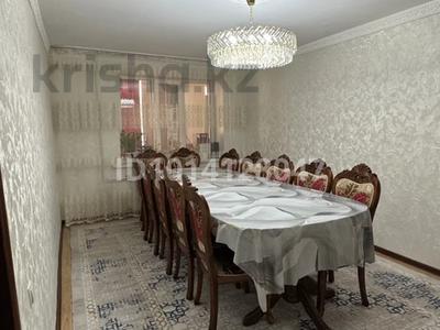 5-бөлмелі пәтер · 96 м² · 4/5 қабат, Ракишева 13а — Ракишева желтоксан, бағасы: 32 млн ₸ в Талдыкоргане, мкр Жастар