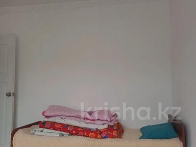 5-комнатная квартира · 65 м² · 2/5 этаж, Майлина 115 за 100 000 〒 в Туркестане