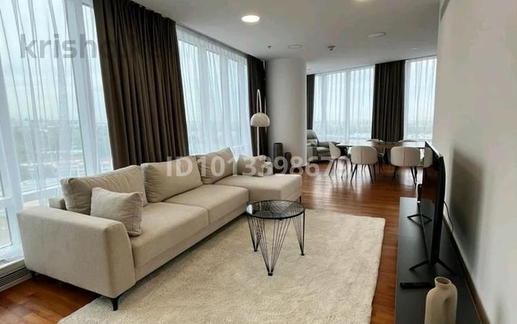 4-бөлмелі пәтер · 171 м² · 14/22 қабат, Аль-Фараби 77/3, бағасы: 2.5 млн ₸ в Алматы, Бостандыкский р-н — фото 2