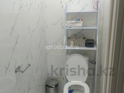 2-комнатная квартира · 56 м² · 3/9 этаж, мкр Уркер 2/1 — Расположение: • Левый берег, район Нура. • Находится в жилом массиве Шыгыс-1, недалеко от улиц Кошкарбаева и проспекта Туран. • Вблизи также расположены: улица Сарыарка, Хусейн бен Талал, и Тлендиева. за 260 000 ₸ в Астане, Нура р-н