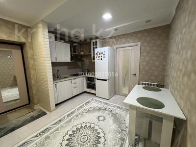 1-комнатная квартира · 46 м² · 2/5 этаж, 15-й мкр 46 за 150 000 〒 в Актау