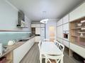 4-комнатная квартира · 120 м² · 6/9 этаж, Кайым Мухамедханов 21 за 79 млн ₸ в Астане — фото 12