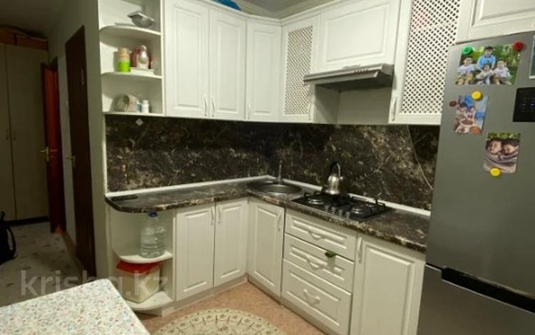 2-бөлмелі пәтер · 48.8 м² · 5/5 қабат, мкр 8, Рыскулова, бағасы: 13.5 млн ₸ в Актобе — фото 2