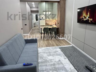 2-бөлмелі пәтер · 90 м² · 6/14 қабат, 17-ш/а. — В центре города, бағасы: 20 000 ₸ в Актау, 17-й мкр
