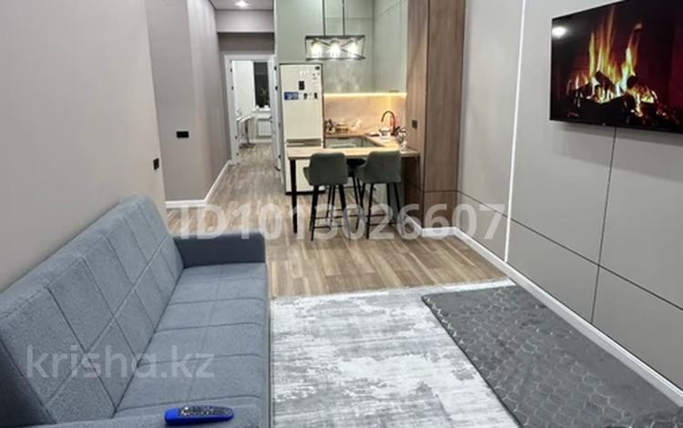 2-комнатная квартира · 90 м² · 6/14 этаж, 17-й мкр — В центре города за 20 000 ₸ в Актау — фото 2