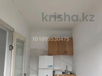 Отдельный дом · 2 комнаты · 36 м², Торетай 46 — Сейфуллина Ташкентская за 150 000 〒 в Алматы, Жетысуский р-н