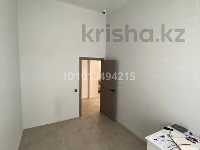 Кабинеттер және жұмыс орындары · 12 м², бағасы: 250 000 ₸ в Актау, 18А мкр
