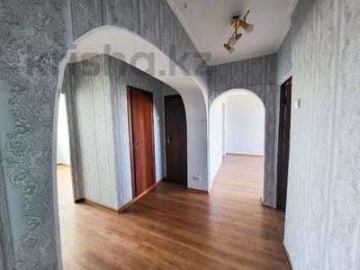 Продажа квартир в Жетысу обл.: 3-комнатная квартира · 60 м² · 5/5 этаж, Назарбаева 68/78 за 17.9 млн 〒 3-комнатная квартира · 60 м² · 5/5 этаж, Назарбаева 68/78 за 17.9 млн 〒 в Талдыкоргане