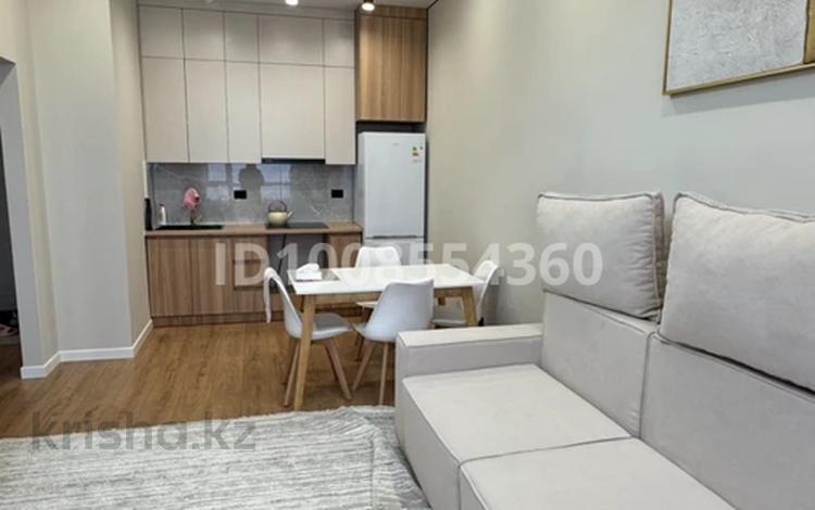2-комнатная квартира · 42 м² · 10/12 этаж, Ашимова 1/5 за 280 000 ₸ в Алматы, Наурызбайский р-н — фото 2