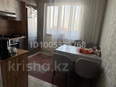 3-бөлмелі пәтер · 70 м² · 3/12 қабат, Кошкарбаева 1140, бағасы: 43 млн ₸ в 